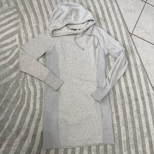 Athleta Heathered Light Gray Hooded Pullover